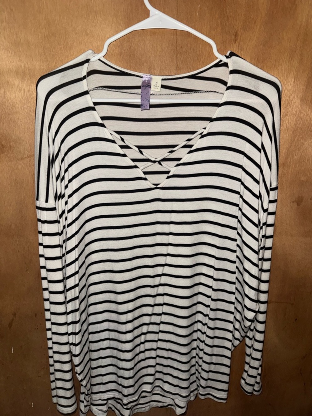 Alyx Black & White Striped Long Sleeve V-Neck Top
